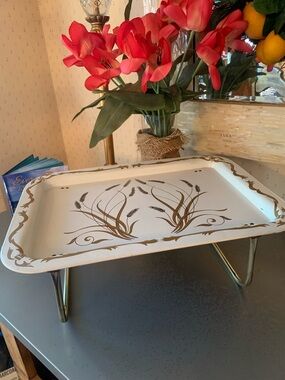 Vintage, TV WHITE lap tray GOLD folding legs, GOLD WHEAT PATTERN, rectangle.